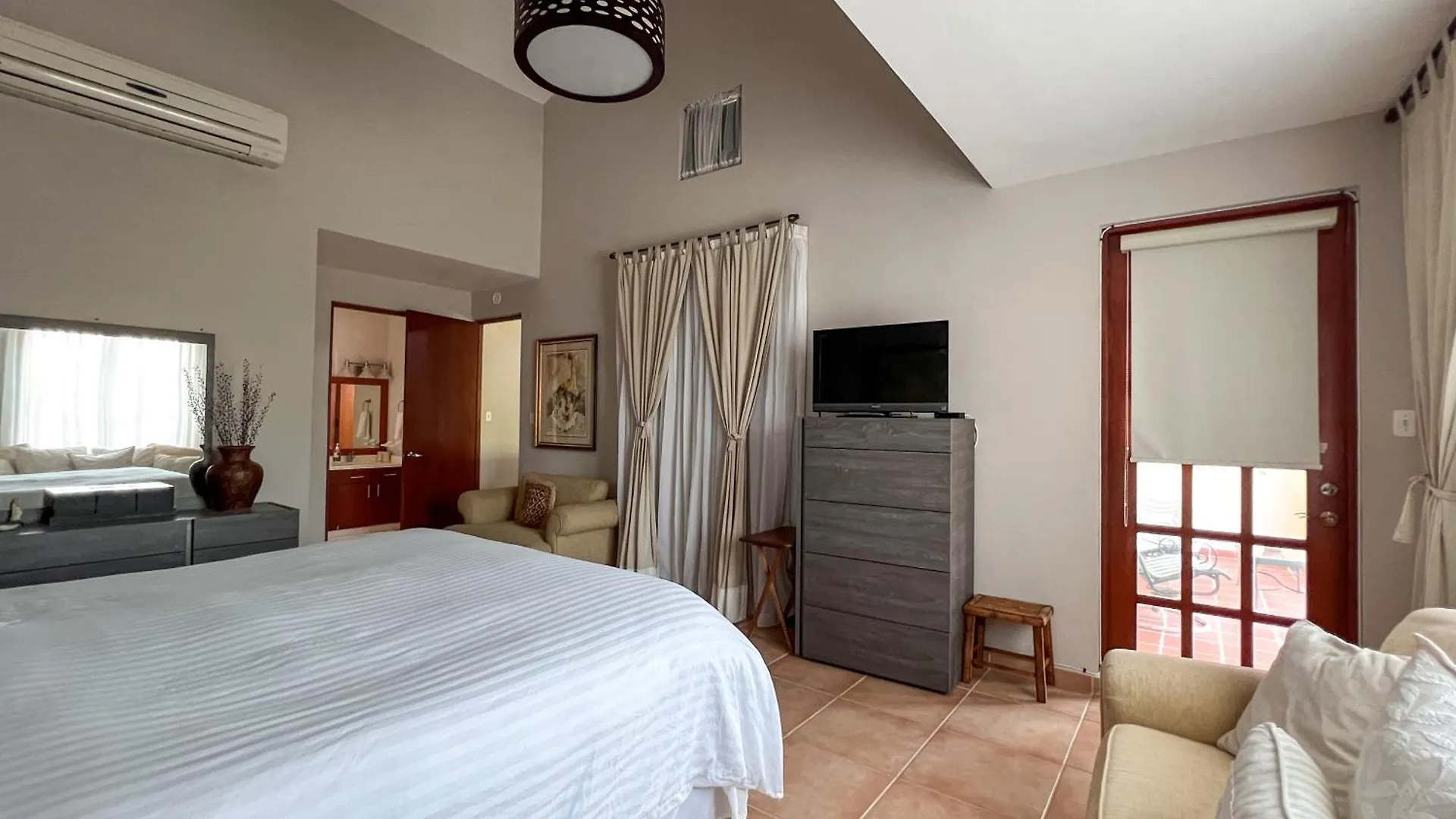 Villa Iris 2 Story Ocean View Villa W/ Pool Access Vega Alta