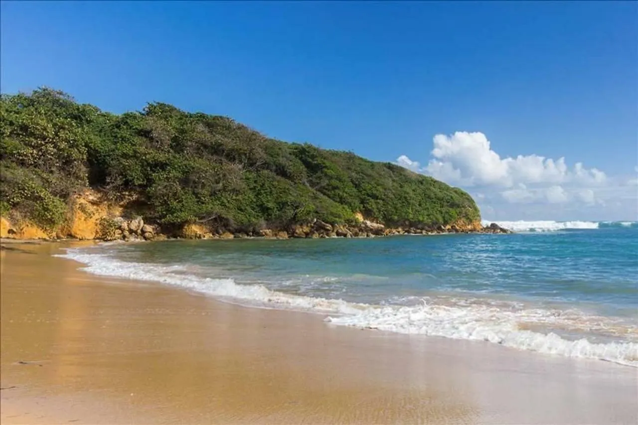 Villa Iris 2 Story Ocean View Villa W/ Pool Access Vega Alta 0*,  Portoriko